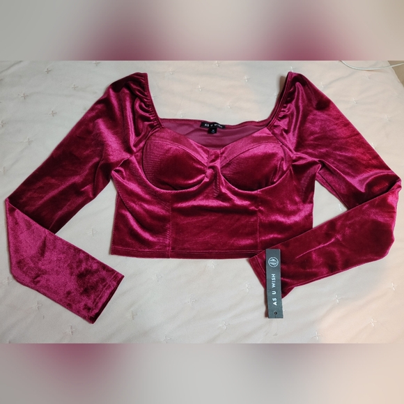 Tops - Women's Velvet Crop Top - Pink